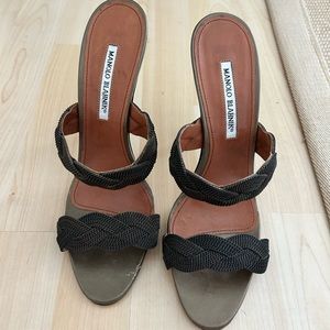 Stunning Manolo Blahnik  sandals size 10